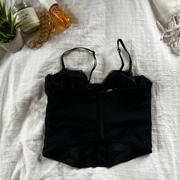 Lace Corset Top - Picture 3 of 4